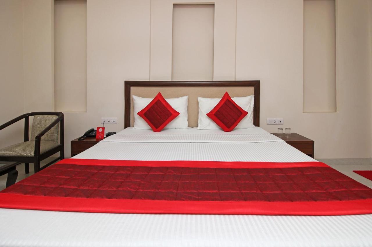 Oyo Hotel Blu Pebbles Near Delhi Airport นิวเดลี ภายนอก รูปภาพ